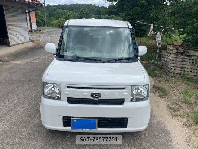 Daihatsu MOVE CONTE 2015-03 8074731-0