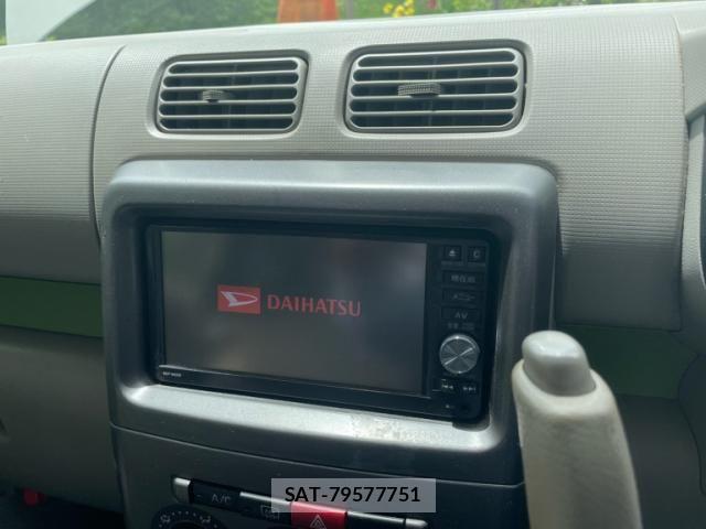Daihatsu MOVE CONTE 2015-03 8074731-17