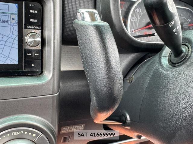 Daihatsu MOVE CONTE CUSTOM 2016-03 6642029-25