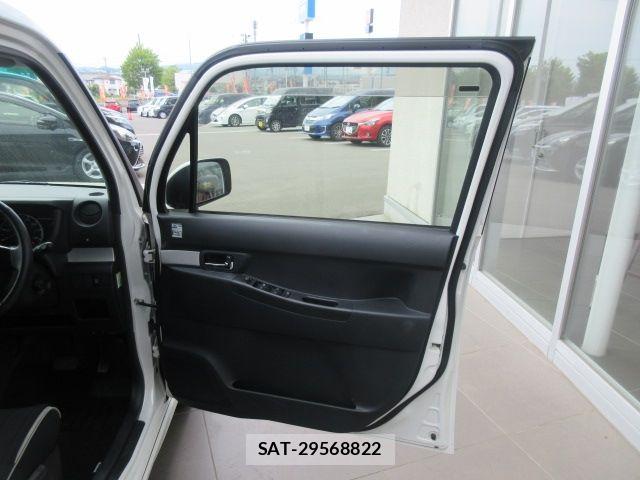 Daihatsu MOVE CONTE CUSTOM 2014-07 7456040-10