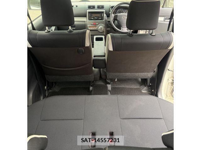Daihatsu MOVE CONTE CUSTOM 2013-07 7456041-6