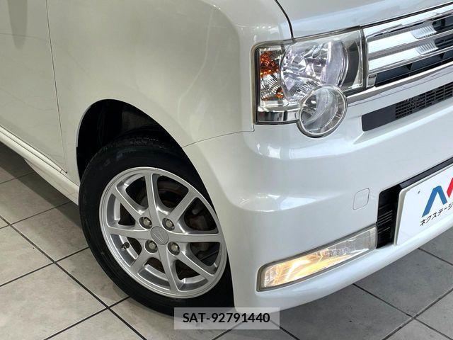 Daihatsu MOVE CONTE CUSTOM 2013-06 7562485-11