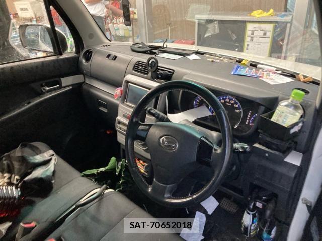 Daihatsu MOVE CONTE CUSTOM 2010-02 7903048-11
