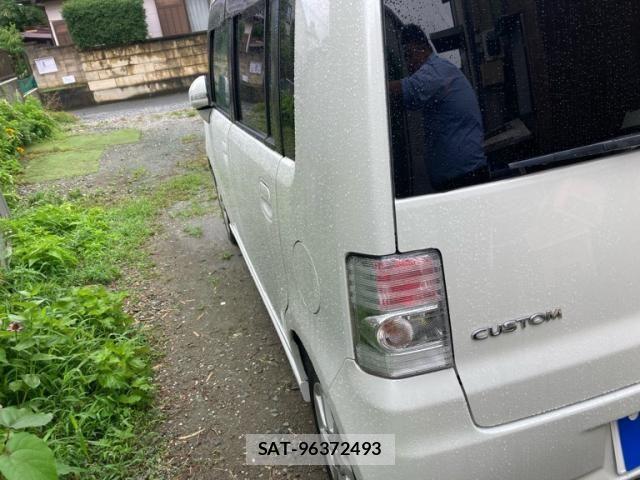 Daihatsu MOVE CONTE CUSTOM 2009-10 8100601-4