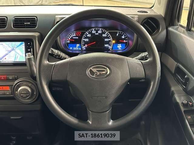 Daihatsu MOVE CONTE CUSTOM 2013-07 8355056-9