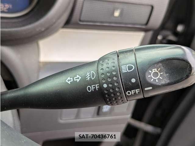 Daihatsu MOVE CONTE CUSTOM 2014-02 8355057-16