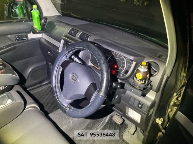 Daihatsu MOVE CONTE CUSTOM 2016-03 8796772-14