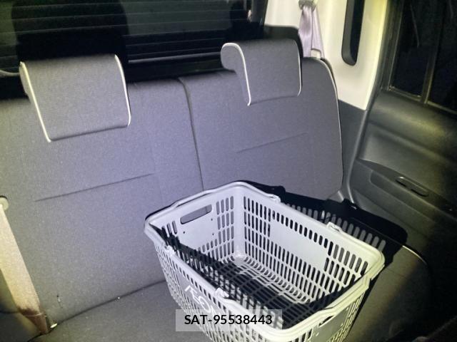 Daihatsu MOVE CONTE CUSTOM 2016-03 8796772-16
