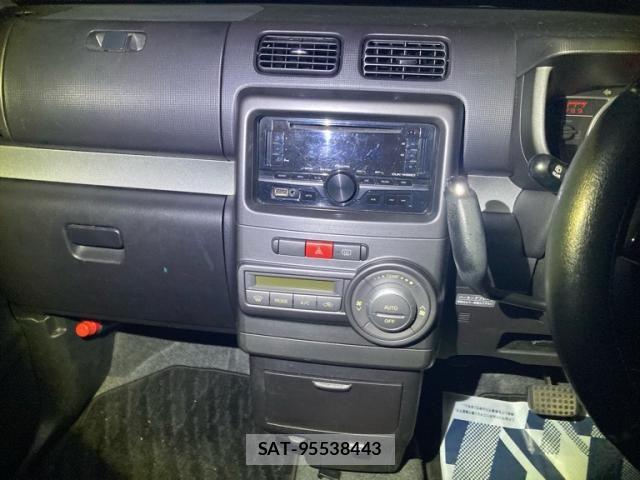 Daihatsu MOVE CONTE CUSTOM 2016-03 8796772-21
