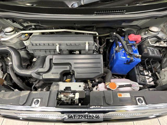 Daihatsu MOVE CONTE CUSTOM 2013-06 7251639-18