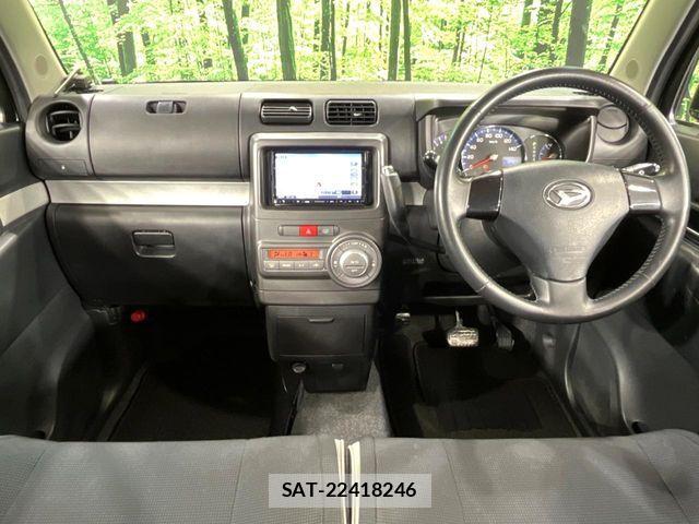 Daihatsu MOVE CONTE CUSTOM 2013-06 7251639-2