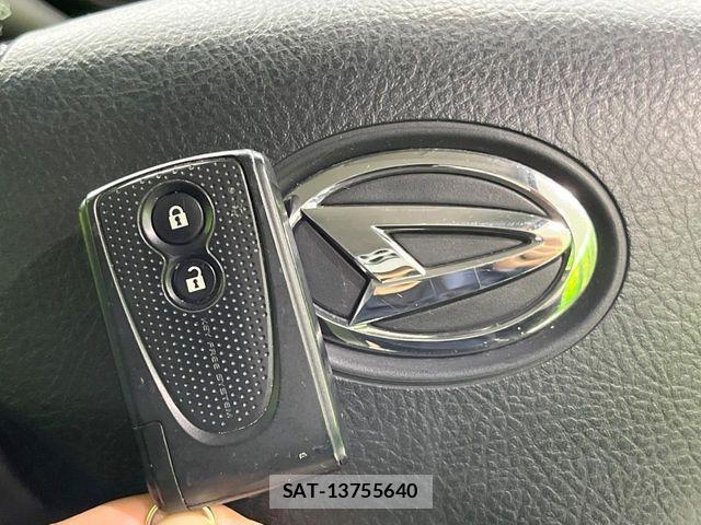Daihatsu MOVE CONTE CUSTOM 2013-01 7456046-6