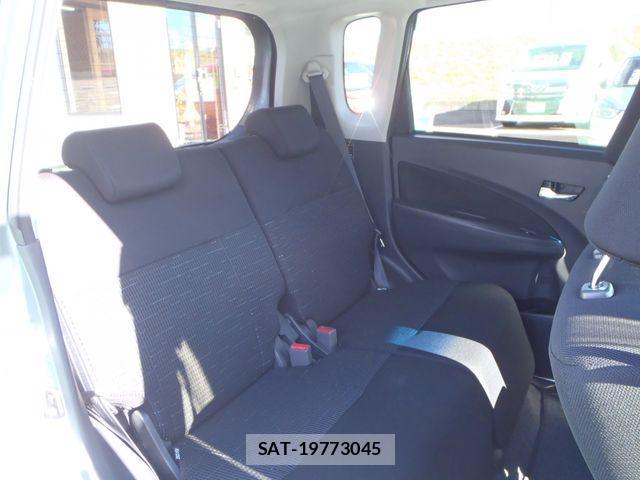 Daihatsu MOVE CUSTOM 2014-03 1413671-9