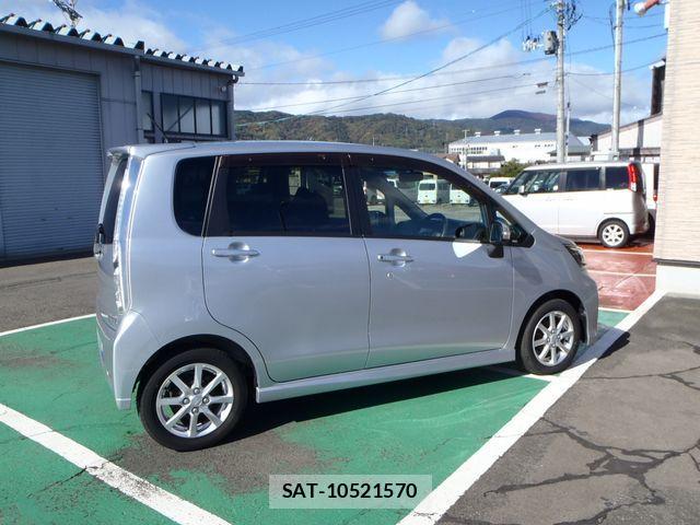 Daihatsu MOVE CUSTOM 2014-03 1413670-3