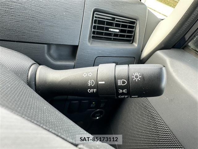 Daihatsu MOVE CUSTOM 2012-01 1586417-21