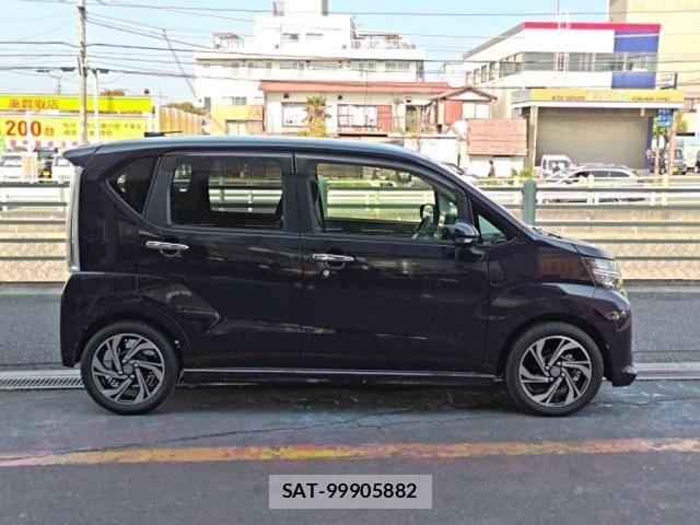 Daihatsu MOVE CUSTOM 2018-10 4970708-11
