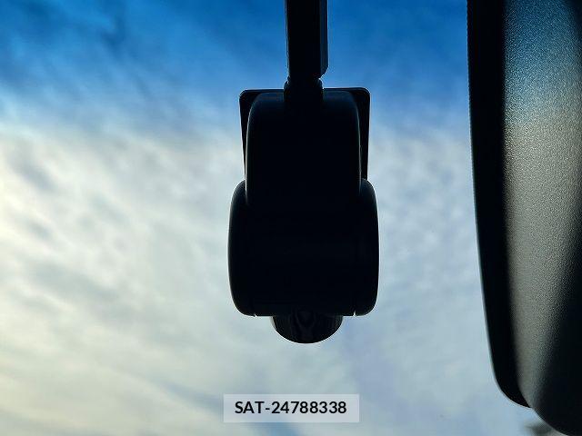 Daihatsu MOVE CUSTOM 2022-05 5872960-11