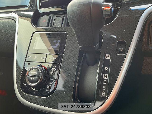 Daihatsu MOVE CUSTOM 2022-05 5872960-19