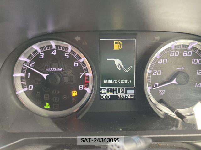 Daihatsu MOVE CUSTOM 2015-05 6613455-17