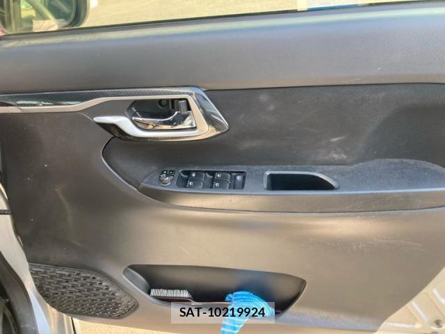 Daihatsu MOVE CUSTOM 2017-10 6909535-10