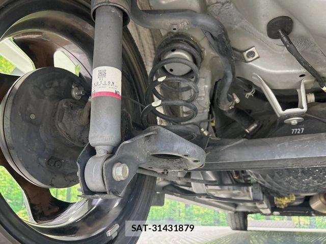 Daihatsu MOVE CUSTOM 2017-09 7020984-19