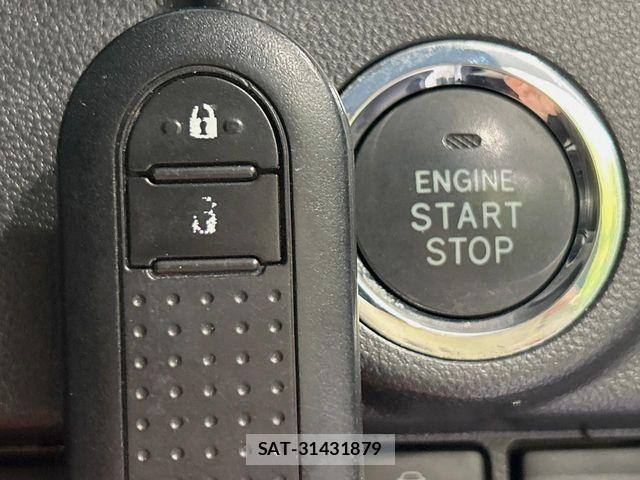Daihatsu MOVE CUSTOM 2017-09 7020984-6