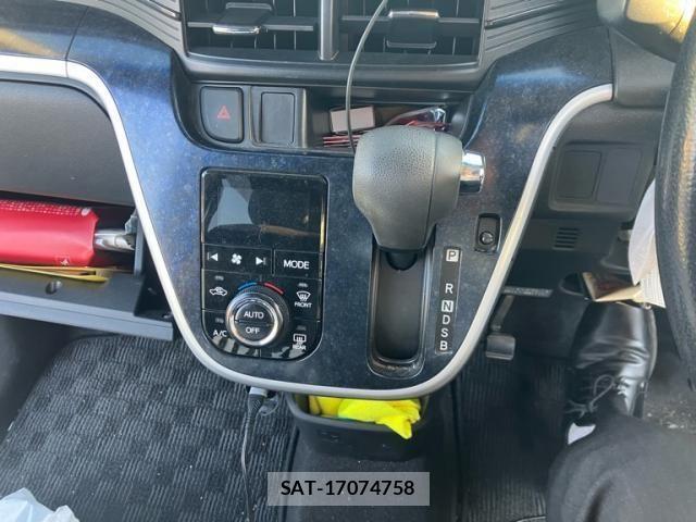 Daihatsu MOVE CUSTOM 2015-07 7059748-17