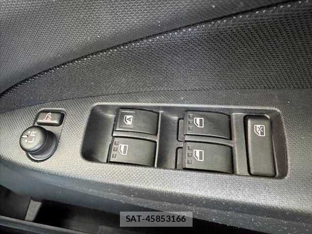 Daihatsu MOVE CUSTOM 2012-07 7059751-26