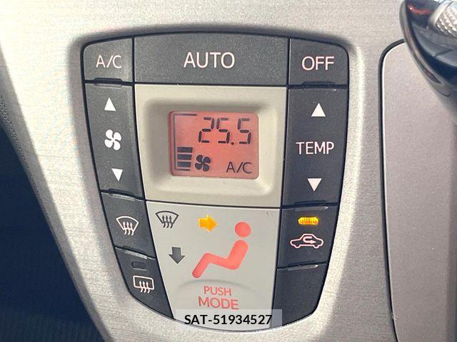 Daihatsu MOVE CUSTOM 2011-06 7215628-4