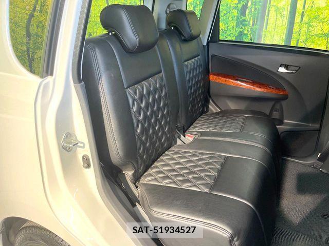 Daihatsu MOVE CUSTOM 2011-06 7215628-8