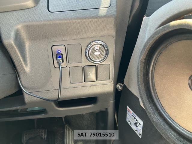 Daihatsu MOVE CUSTOM 2013-01 7222225-15