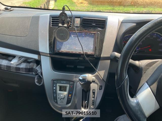 Daihatsu MOVE CUSTOM 2013-01 7222225-18