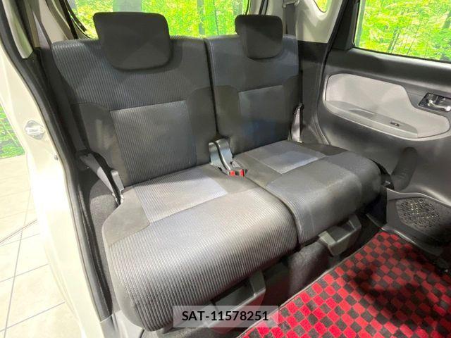 Daihatsu MOVE CUSTOM 2015-06 7222237-8