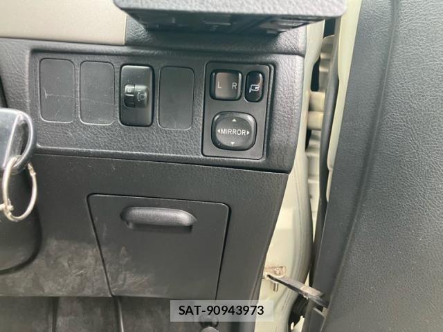 Daihatsu MOVE CUSTOM 2006-02 7222217-11