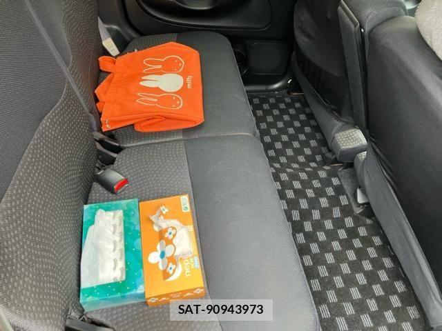 Daihatsu MOVE CUSTOM 2006-02 7222217-18