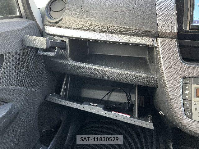 Daihatsu MOVE CUSTOM 2013-09 7215696-11