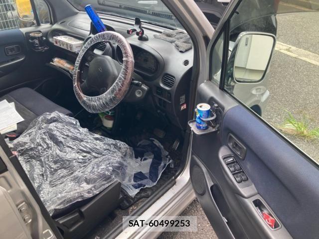 Daihatsu MOVE CUSTOM 2001-09 7272433-9