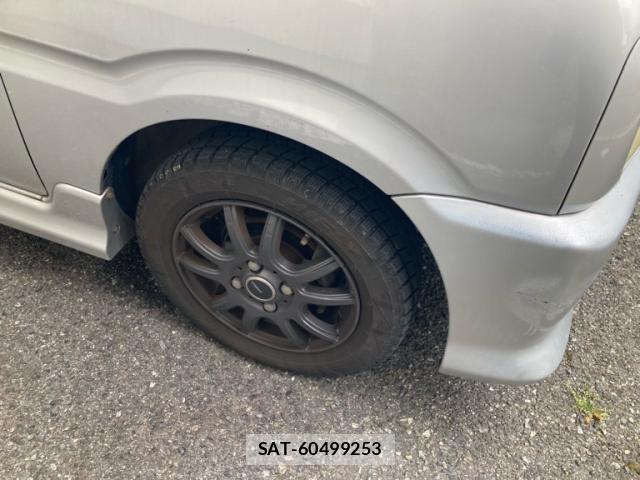 Daihatsu MOVE CUSTOM 2001-09 7272433-2