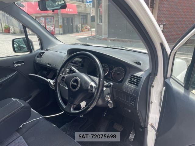 Daihatsu MOVE CUSTOM 2003-05 7328642-9