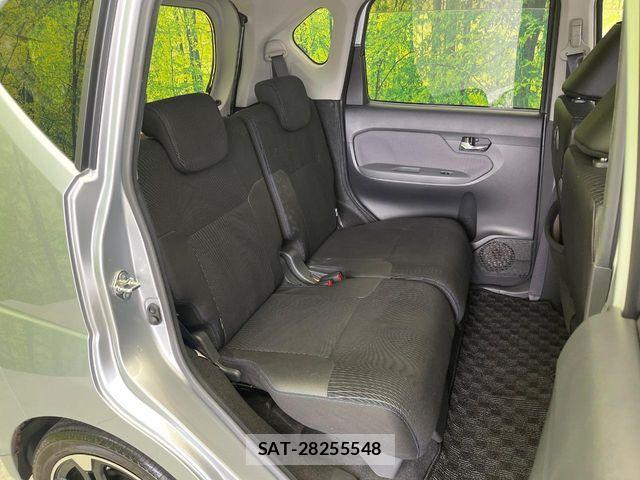 Daihatsu MOVE CUSTOM 2015-01 7328627-9
