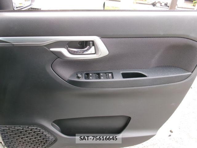 Daihatsu MOVE CUSTOM 2017-01 7328633-19