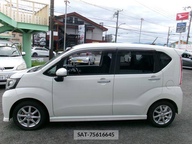 Daihatsu MOVE CUSTOM 2017-01 7328633-7