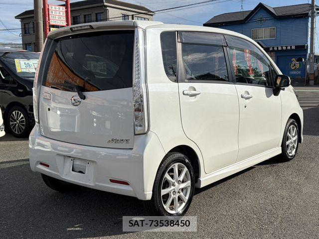 Daihatsu MOVE CUSTOM 2013-04 7328634-9