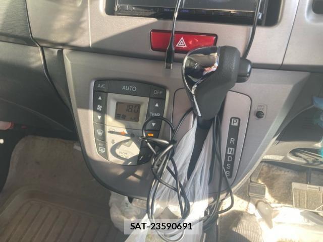 Daihatsu MOVE CUSTOM 2011-11 7328635-17