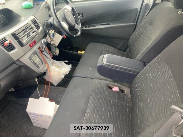 Daihatsu MOVE CUSTOM 2011-06 7358903-8
