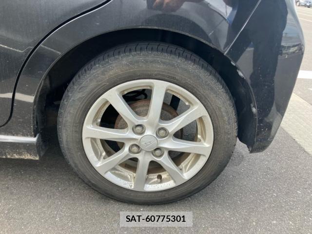 Daihatsu MOVE CUSTOM 2014-03 7358902-10