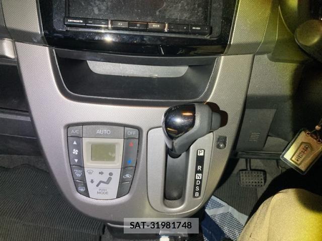 Daihatsu MOVE CUSTOM 2013-08 7358899-15
