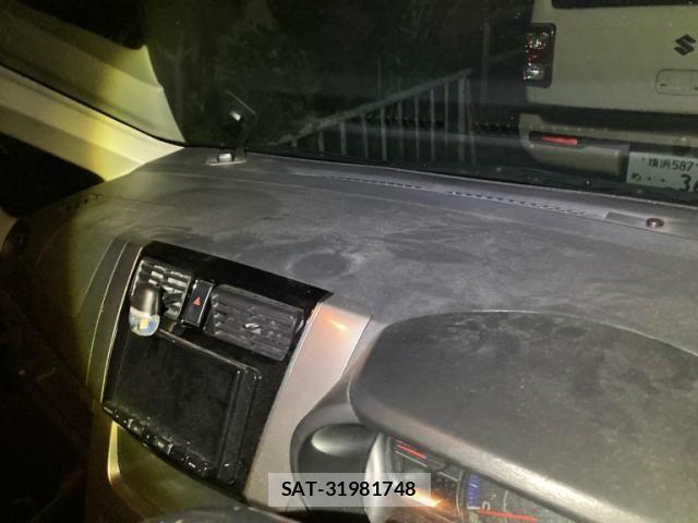 Daihatsu MOVE CUSTOM 2013-08 7358899-17