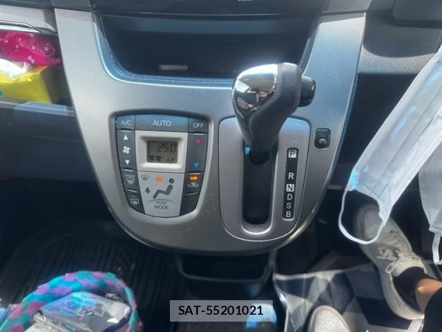 Daihatsu MOVE CUSTOM 2013-07 7393003-23