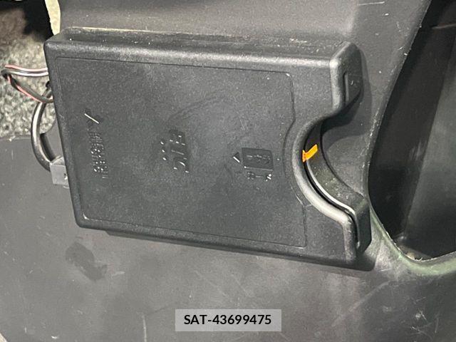 Daihatsu MOVE CUSTOM 2013-06 7456062-3